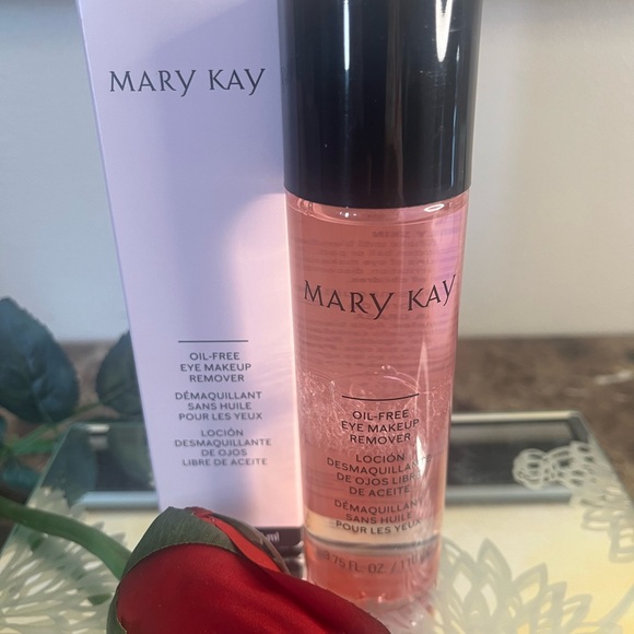 Mary Kay Other - 🌹Mary Kay Oil-Free Eye Makeup Remover🌹